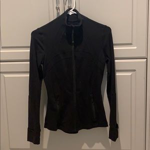 Lululemon size 4 Black Jogging Jacket